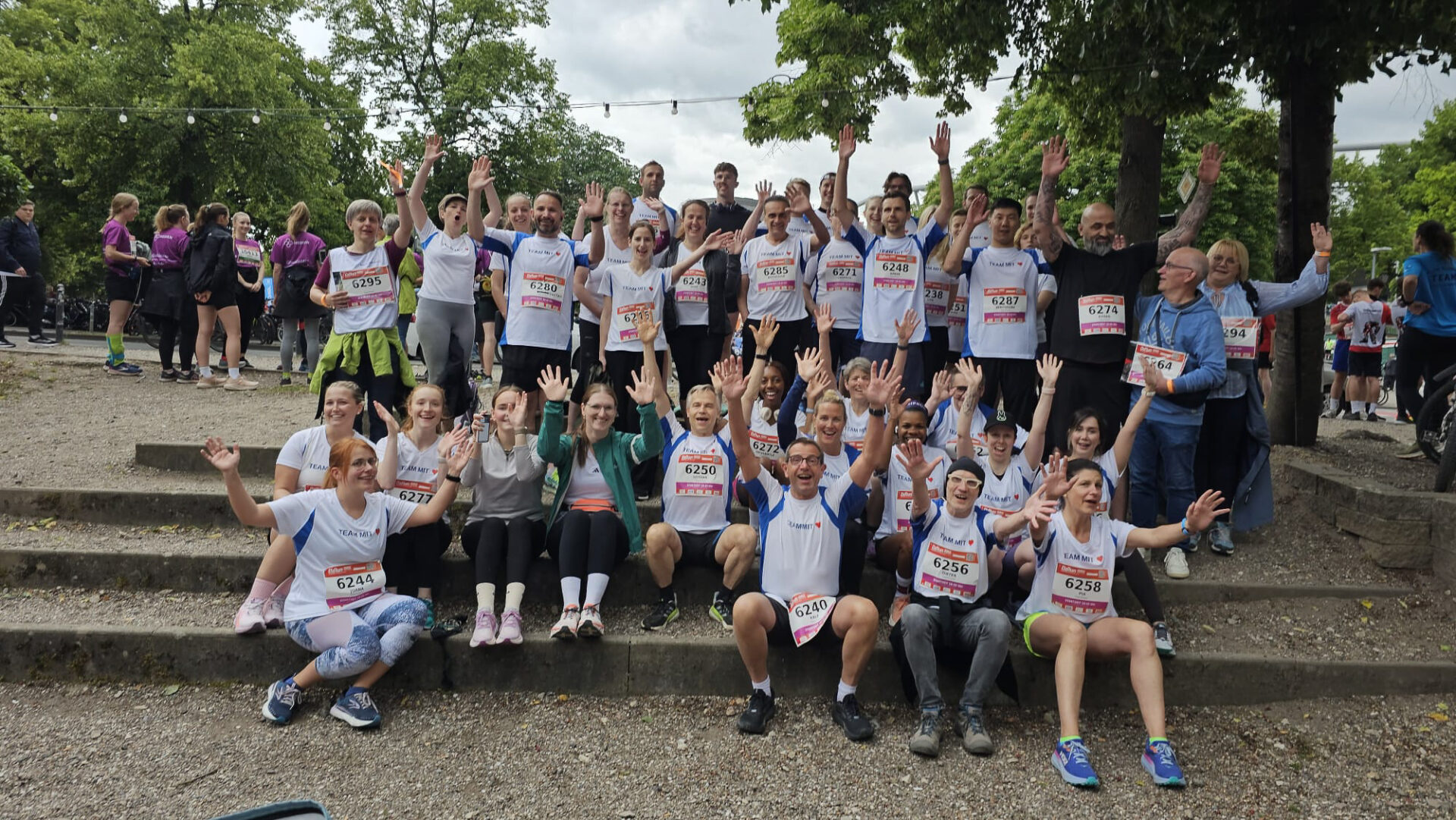 Teamgeist beim B2Run: Wir waren dabei!