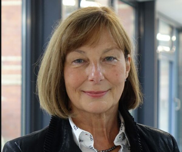 Monika Blau